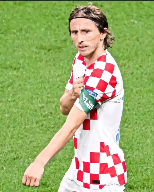 山东杯赛收获两大悍将！谢智杰防守制霸，陈林坚得分篮板全面带动